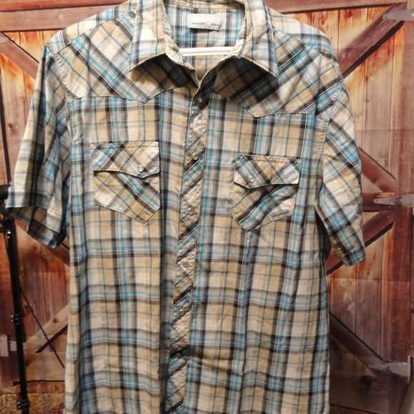 Wrangler Other - Wrangler Wrancher Plaid Pearl snap western style shirt~EUC~Cowboy~work wear